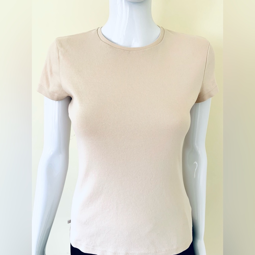 Jones New York 100% cotton crew neck top creamy light tan short sleeves US S-M